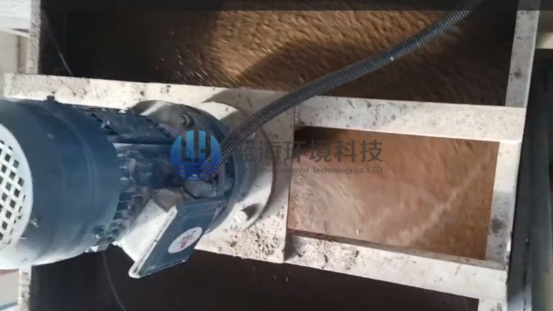 廣西仙鶴新材料丨低壓+高壓帶式污泥脫水機(jī)，干度達(dá)45%